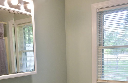 Topsham House | Serene Riverfront Retreat: Guest Rated 9.8, Family-Friendly!