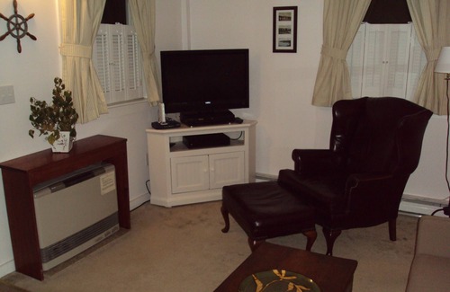 Camden House | Top-Rated Oceanfront Cottage Experience in Camden!