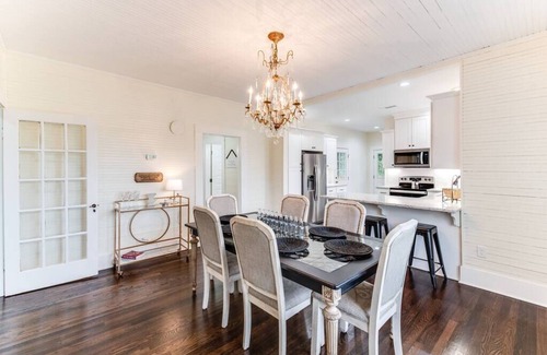 Taylorville House | Charming Retreat Close to the University of Alabama