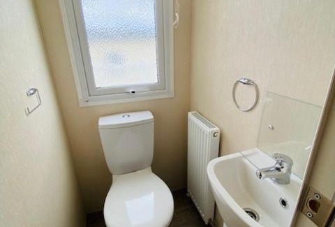 Grampound House | Tranquil Osprey Holiday Home Near St Austell Awaits You