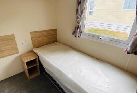 Grampound House | Tranquil Osprey Holiday Home Near St Austell Awaits You