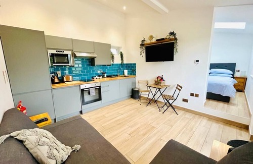 Lydney House | Pet-Friendly Retreat for Your Countryside Getaway