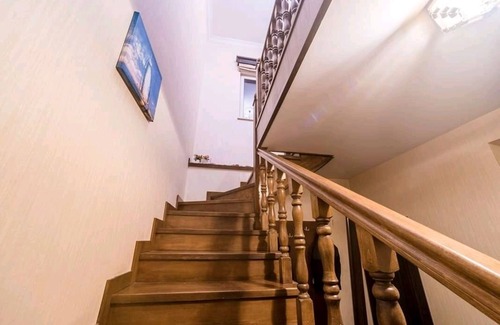Chugureti Apartment | Unforgettable Getaway with Spa and Breakfast for Friends