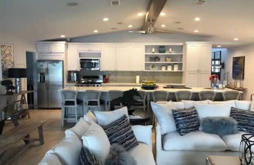 Tool House | Beautiful Our Point of View Vacation Rentals with Ocean Views