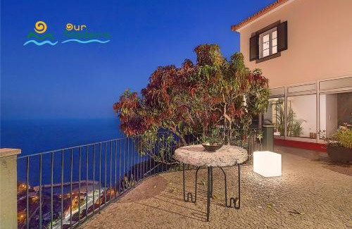 Estrela da Calheta Villa | Oceanfront Bliss at OurMadeira - Casa do Júlio, 4-Star Stay