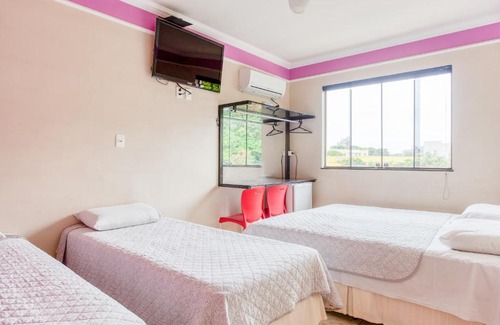 Centro Hotel | Cozy Ouro Hotel: Pet Friendly with Family Amenities