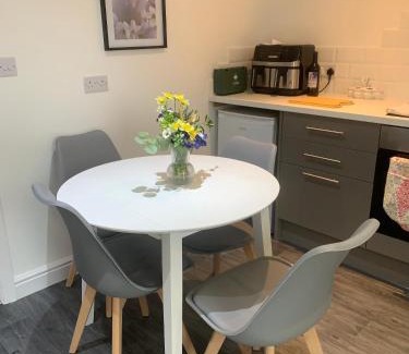 Goole House | Welcoming Ouse House: Pet-Friendly with 9.6/10 Rating