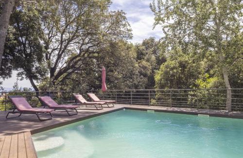 Sauveterre Villa | Family-Friendly Ousidou with Pool and Child Amenities