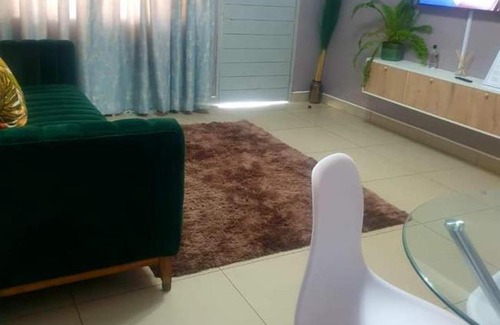 Gaborone Apartment | Unique Block 9 House: Rated 9/10 & Family-Friendly!