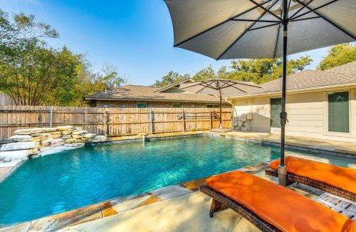McNeil House | Outdoor Entertainment Space Austin Family Home