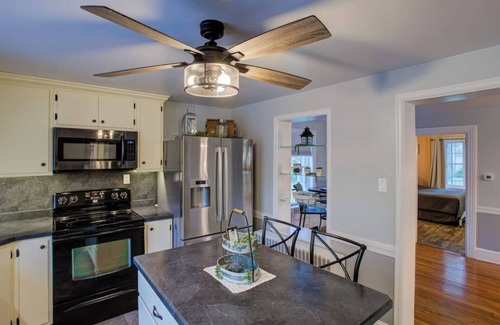 Honey Brook House | Family-Friendly 5 Bedroom Retreat in Honey Brook, PA