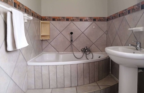 Mossel Bay Cabin | Outeniquabosch Lodge