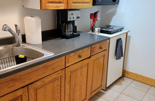 Colington Apartment | Oceanfront Beach Suite with Wheelchair Access & Family Amenities