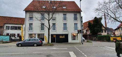 Metzingen Apartment | Family-Friendly Outletcity Ferienwohnung Wohnung 1 Awaits You