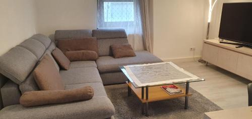 Metzingen Apartment | Family-Friendly Outletcity Ferienwohnung - Top-Rated Escape