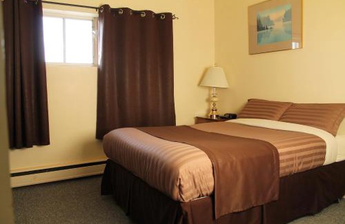 Outlook Hotel | Outlook Motor Hotel