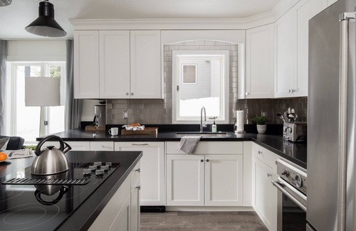 Teton Village Condo | Top-Rated Outpost: Rendezvous B1 with Hot Tub Access
