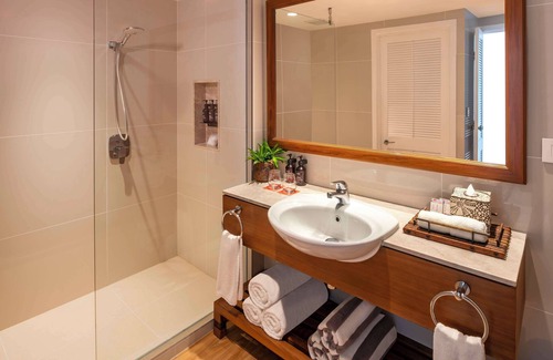 Korotogo Resort | Relax at OUTRIGGER Fiji Beach Resort - 4-Star Paradise Awaits