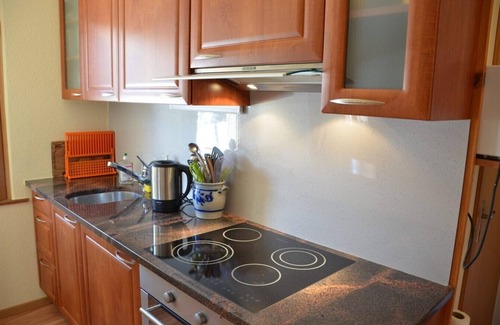 Saint-Luc Ski Chalet | Cozy Chalet for 6 Near St-Luc with Garden Terrace