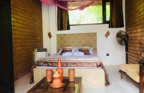 Kamburugamuwa Villa | Discover Outskirts Of Heaven: Pet-Friendly Retreat Awaits