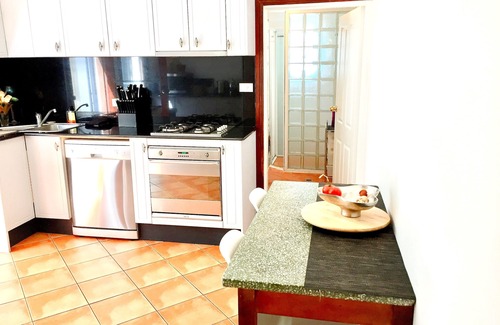 Newtown House | Exceptional Grand Newtown Home: Pet-Friendly, Spa & Ocean View