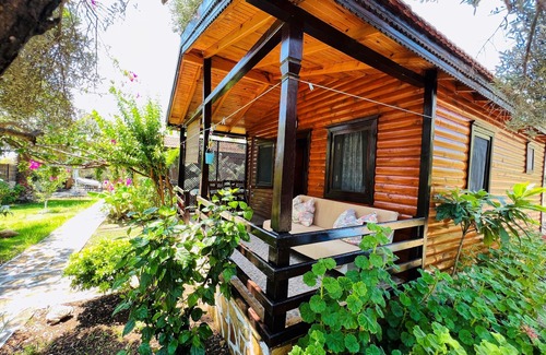 Ovabuku Ski Chalet | Discover Ovabuku Ahsap Evler: Pet-Friendly & Family Haven