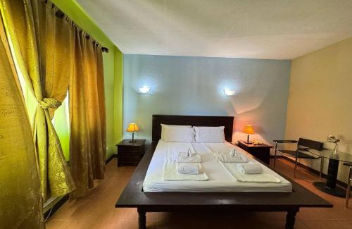 Santa Catalina Hotel | Relaxing Getaway at Ovemar Resort Hotel with Pool & Breakfast