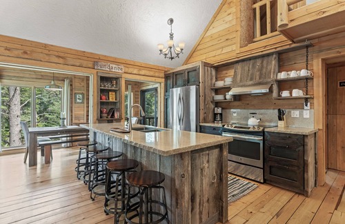 Sundance Cabin | Enchanting Stay at Over the River and Through the Woods