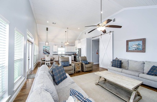 Golden Meadow House | Discover Overboard - Coastal Realty Group with Family Amenities