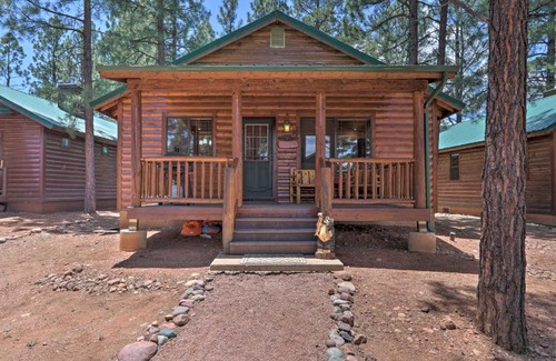 Heber House | Guest Rated 10/10: Overgaard Cabin with Grill & Deck