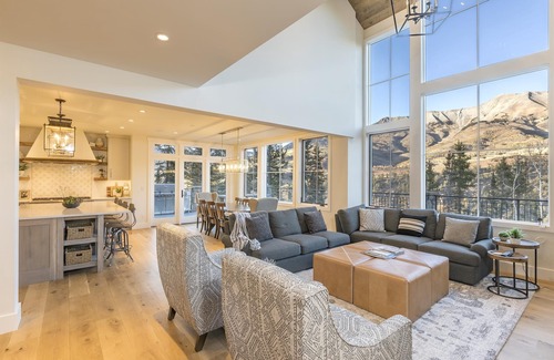 Mountain Village House | Overlook Haus: Mountain Oasis with Hot Tub & Fire Pit