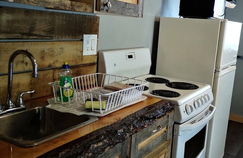 Clearwater Hotel | Cozy Overlook Inn & Cabins: Family-Friendly Getaway