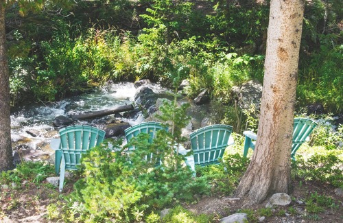 Saint Mary's Cabin | Overlook Lodge - Hot Tub, Fireplace & Private Creek. Family-Friendly!