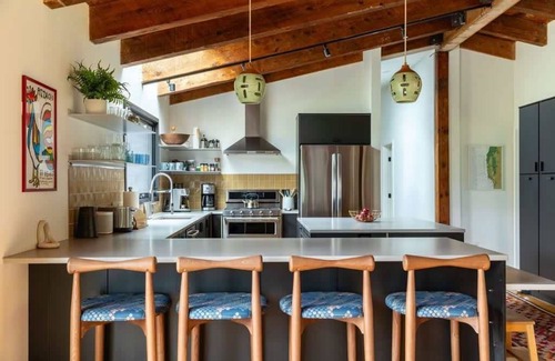 Saugerties House | Relaxing Mid-Century Retreat with Pool and Hot Tub