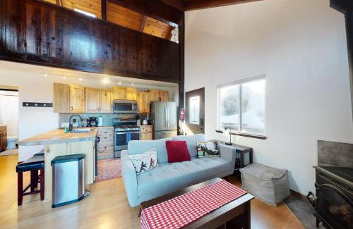 Tahoe Village Apartment | Family-Friendly Retreat at Overlook Nook for Memorable Stays