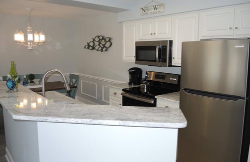 Calabash Villa | Scenic Golf Course Villa 1408 with Full Kitchen Amenities