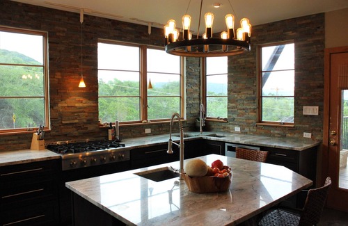 Comanche Trail House | Beautiful Lake Travis Views with 6 Bedrooms and Decks