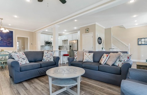 Cape Charles House | Parkside Haven with Ocean Views and Family-Friendly Perks