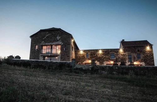 Le Segur Other | Overlooking the valley,