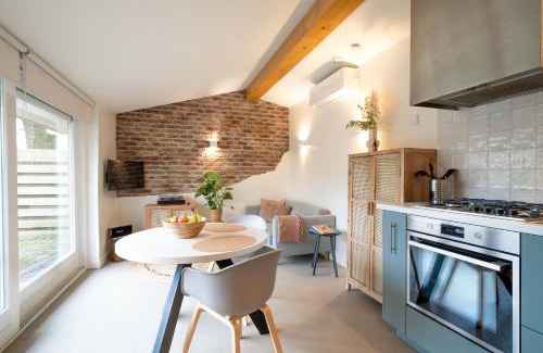 Broekheurne House | Experience Overnachting Vanjewelste with Complimentary Breakfast