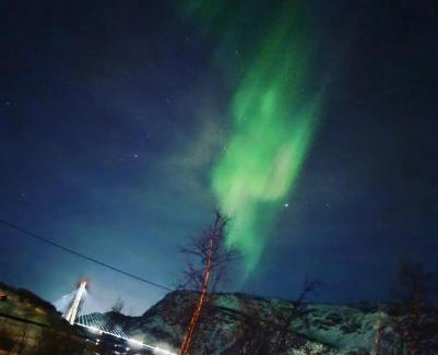 Kafjord kommune House | Relaxing Stay with Sea View and Hot Tub Amenities