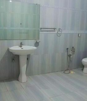 F-6 Sector House | Budget-Friendly Overseas B&B with Breakfast & Child Care