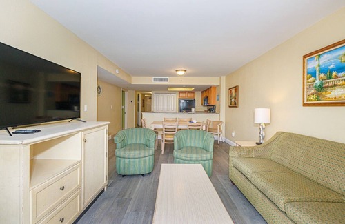 Myrtle Beach Condo | Oversized 6BR Multi-Unit Suite-Oceanfront Compass Cove 1216 and 1217