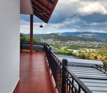 Lam Ha House | Pet-Friendly OVi Farmstay Nam Ban - Guest Rated 10/10