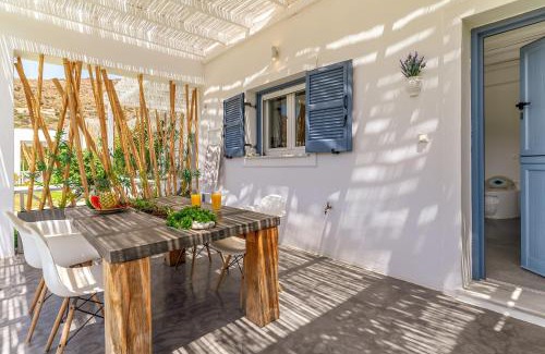 Kato Fellos Apartment | Ow Andros Suite 1,Private Whirlpool