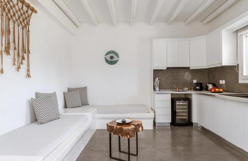 Kato Fellos Apartment | Ow Andros Suite 5,Private Whirlpool