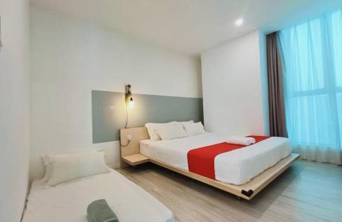Kampung Sembulan Baru Apartment | Discover Owl Nest Suite at Sutera Avenue - 4-Star Escape