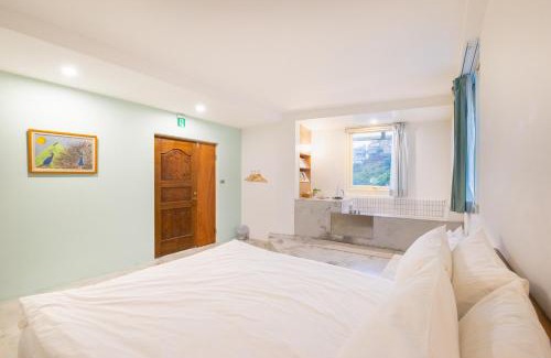 Ruifang Bed & Breakfast | Inviting OwlStay Jiufen Green Ray with Breakfast & Hot Tub