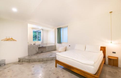 Ruifang Bed & Breakfast | Inviting OwlStay Jiufen Green Ray with Breakfast & Hot Tub