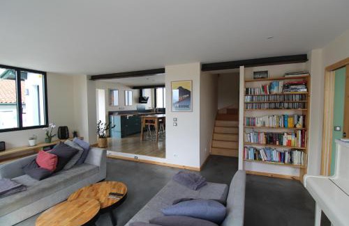 Ciboure Villa | Family-Friendly OXTER BAÏTA in Saint Jean de Luz